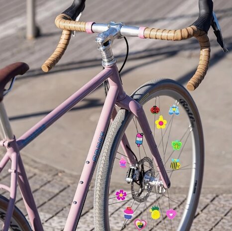 Spaakkralen: 1x Charms Zeepaardje roze